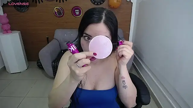 Chinatsu t online show from October 2025 12:41:02 PM