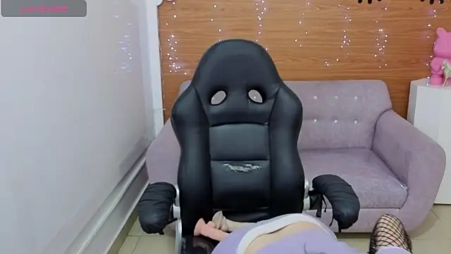 Chinatsu t online show from February 2026 12:56:02 PM