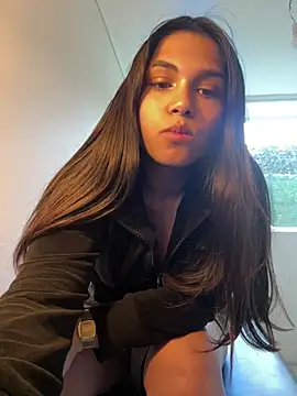 sc4ry girl1 online show from March 2025 06:45:02 PM