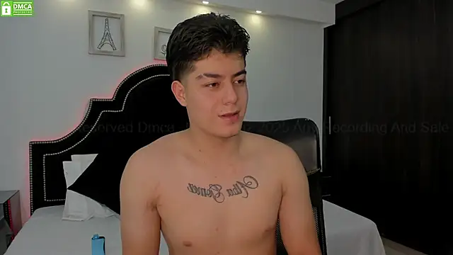 MaxxiCruz online show from February 2025 02:49:01 AM