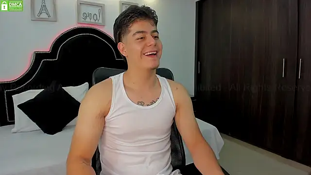 MaxxiCruz online show from March 2025 01:58:02 AM