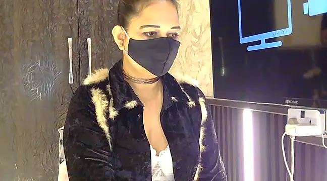 Snapshot of fabdemira chatting on December 2024 08:42:02 PM fabdemira online show from December 2024 08:42:02 PM