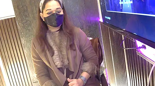 Snapshot of fabdemira chatting on January 2025 07:00:02 PM fabdemira online show from January 2025 07:00:02 PM