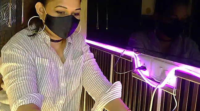 Snapshot of fabdemira chatting on January 2025 01:39:02 AM fabdemira online show from January 2025 01:39:02 AM