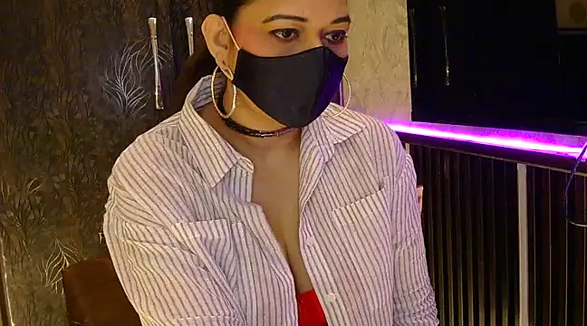 Snapshot of fabdemira chatting on January 2025 04:19:02 AM fabdemira online show from January 2025 04:19:02 AM