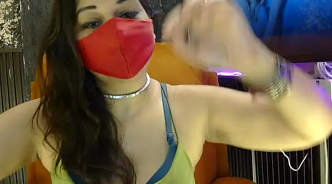 Snapshot of fabdemira chatting on February 2025 06:43:02 PM fabdemira online show from February 2025 06:43:02 PM