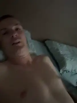 Snapshot of Arnaudvibre chatting on November 2025 03:14:02 PM Arnaudvibre online show from November 2025 03:14:02 PM