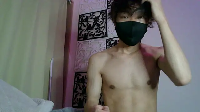 Snapshot of UKI06 chatting on January 2025 03:53:02 PM UKI06 online show from January 2025 03:53:02 PM