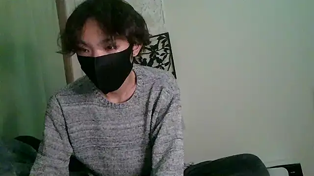 Snapshot of UKI06 chatting on January 2025 03:29:02 PM UKI06 online show from January 2025 03:29:02 PM