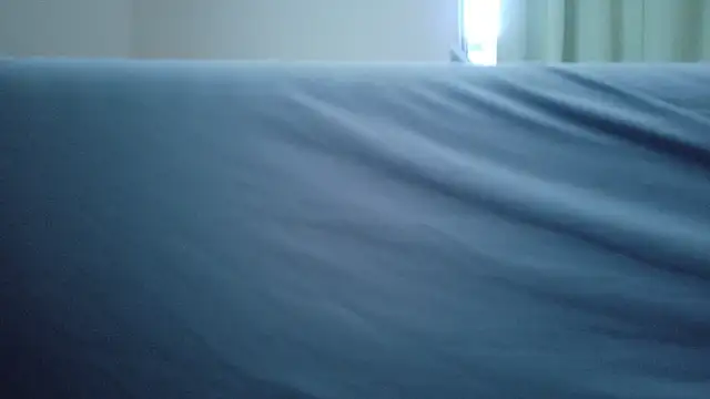 Snapshot of UKI06 chatting on December 2025 04:30:02 AM UKI06 online show from December 2025 04:30:02 AM