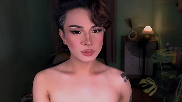 Dimpledimps69 online show from June 2026 04:28:02 PM