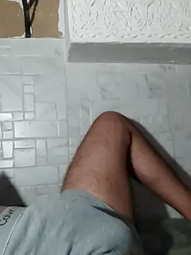 Snapshot of Mimoudik chatting on October 2025 10:10:01 PM Mimoudik online show from October 2025 10:10:01 PM