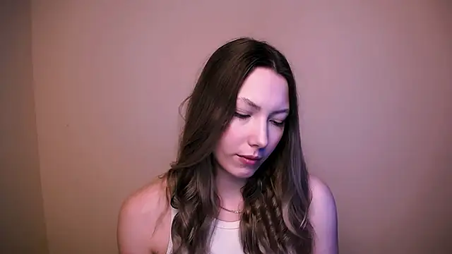 Snapshot of VanessaMay_ chatting on March 2025 07:04:02 AM VanessaMay online show from March 2025 07:04:02 AM