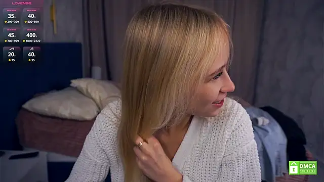 Snapshot of LynetBurby chatting on October 2025 03:41:01 PM LynetBurby online show from October 2025 03:41:01 PM