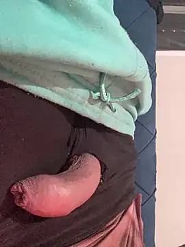 Snapshot of 6MataGarcia chatting on December 2025 02:06:02 AM 6MataGarcia online show from December 2025 02:06:02 AM