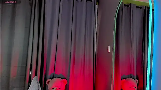 gatitavenecis online show from January 2025 03:52:01 PM