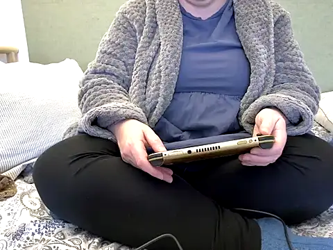 MarthaBriest online show from November 2025 08:55:01 AM