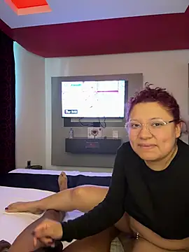 m0ondolly online show from July 2026 12:02:02 AM