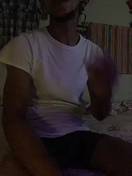 Snapshot of Johnras121 chatting on November 2025 03:28:02 AM Johnras121 online show from November 2025 03:28:02 AM