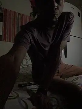 Snapshot of Johnras121 chatting on December 2025 04:19:01 AM Johnras121 online show from December 2025 04:19:01 AM