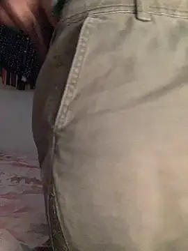 Snapshot of Johnras121 chatting on February 2026 11:36:01 PM Johnras121 online show from February 2026 11:36:01 PM