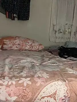 Snapshot of Johnras121 chatting on February 2026 03:00:02 AM Johnras121 online show from February 2026 03:00:02 AM