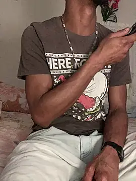 Snapshot of Johnras121 chatting on March 2026 11:54:02 PM Johnras121 online show from March 2026 11:54:02 PM