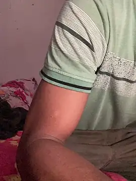 Snapshot of Johnras121 chatting on April 2026 11:55:01 AM Johnras121 online show from April 2026 11:55:01 AM