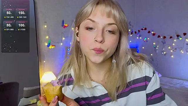 lavenderluxe online show from March 2025 01:23:02 PM