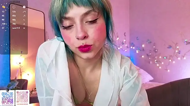 lavenderluxe online show from May 2026 06:27:01 PM