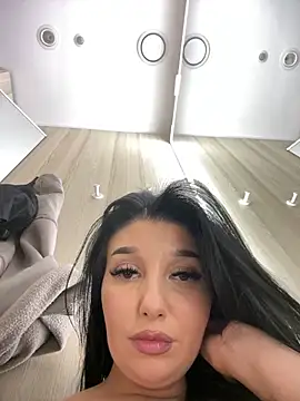 Tisha Busty online show from January 2025 04:42:01 PM