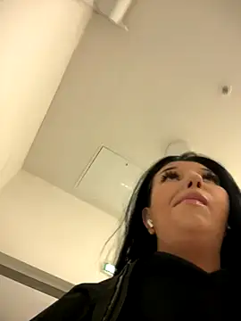 Tisha Busty online show from December 2025 01:16:02 PM