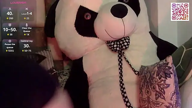 Tiny lusty online show from February 2026 09:48:02 PM