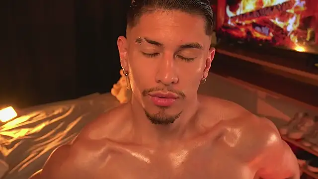 Aaronfox x online show from June 2026 12:41:02 AM