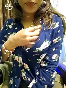 Snapshot of MIss-Naina chatting on December 2024 12:27:01 PM MIss-Naina online show from December 2024 12:27:01 PM