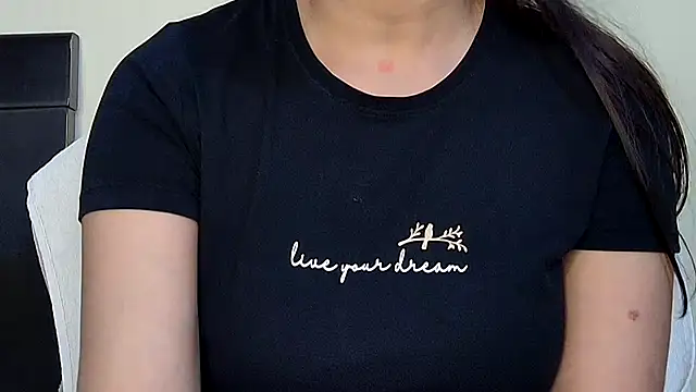 Snapshot of MIss-Naina chatting on October 2025 09:08:02 AM MIss-Naina online show from October 2025 09:08:02 AM