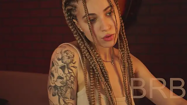 EllieCutes online show from February 2025 08:37:01 AM