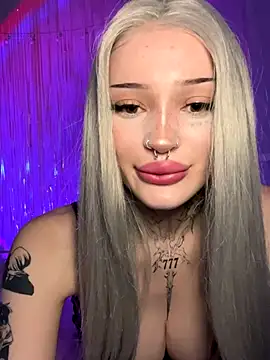 madelinexx online show from November 2025 11:05:02 AM