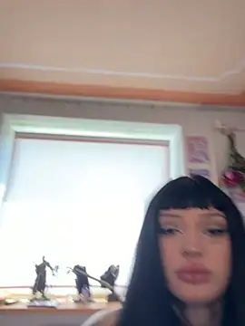 madelinexx online show from June 2026 10:09:01 AM