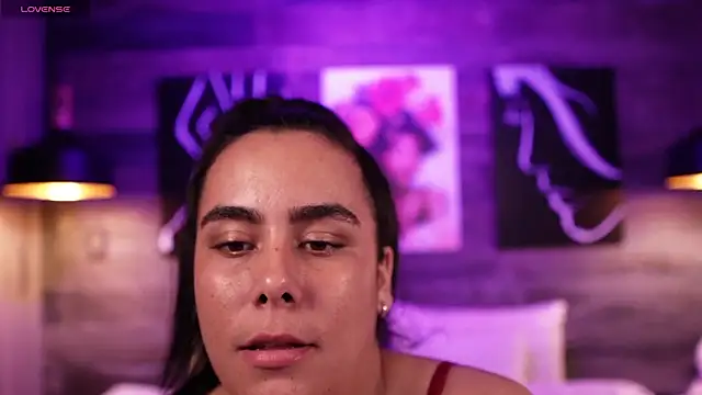 Snapshot of DanyAndAlexa chatting on January 2025 07:31:01 PM DanyAndAlexa online show from January 2025 07:31:01 PM