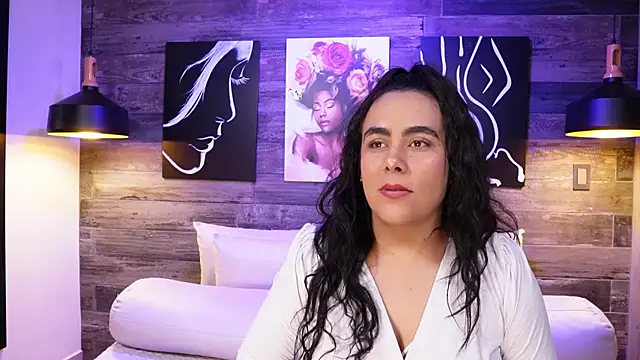 Snapshot of DanyAndAlexa chatting on October 2025 12:49:02 PM DanyAndAlexa online show from October 2025 12:49:02 PM