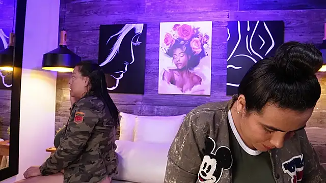 Snapshot of DanyAndAlexa chatting on October 2025 12:50:02 PM DanyAndAlexa online show from October 2025 12:50:02 PM