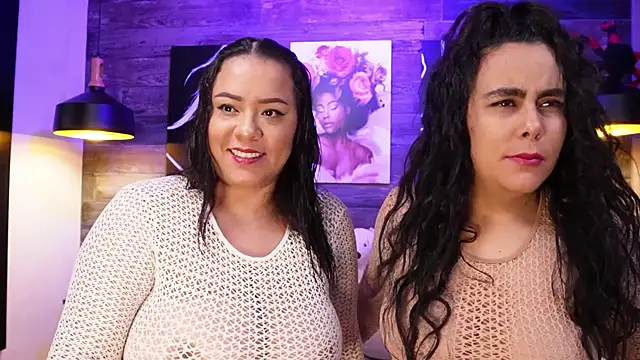 Snapshot of DanyAndAlexa chatting on October 2025 01:04:02 PM DanyAndAlexa online show from October 2025 01:04:02 PM