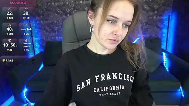 MaribelRiverr  online show from December 2024 09:55:02 AM