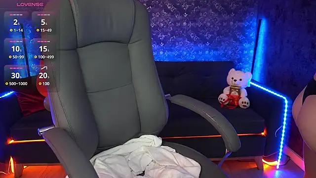 MaribelRiverr  online show from February 2025 09:53:01 AM