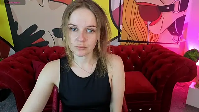 Snapshot of MaribelRiverr_ chatting on May 2026 05:23:02 AM MaribelRiverr online show from May 2026 05:23:02 AM