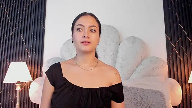 Snapshot of Jaslyn__Smith chatting on April 2026 05:07:02 PM Jaslyn Smith online show from April 2026 05:07:02 PM