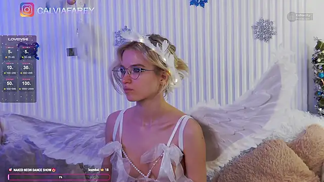 calviafarey online show from November 2025 10:13:02 PM