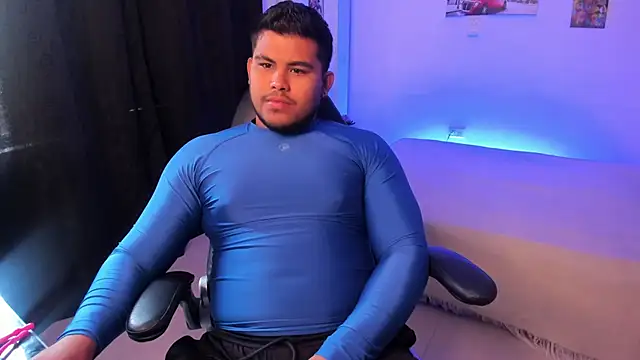 Snapshot of Camilo_caballero chatting on March 2025 02:01:02 PM Camilo caballero online show from March 2025 02:01:02 PM