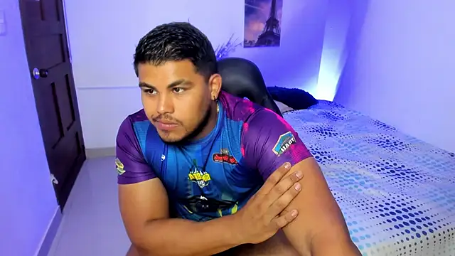 Snapshot of Camilo_caballero chatting on March 2025 01:13:01 AM Camilo caballero online show from March 2025 01:13:01 AM